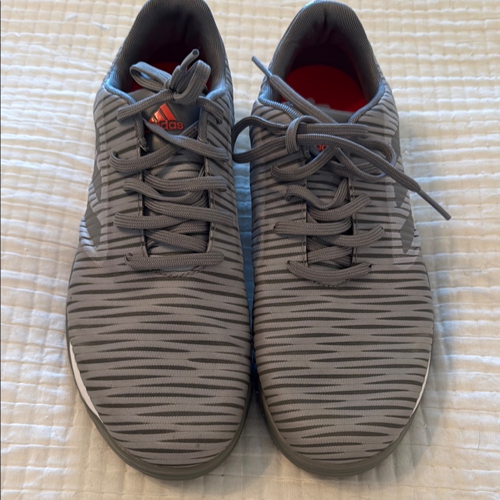 Adidas Gray Athletic Shoes with Knit Fabric and Sleek Design